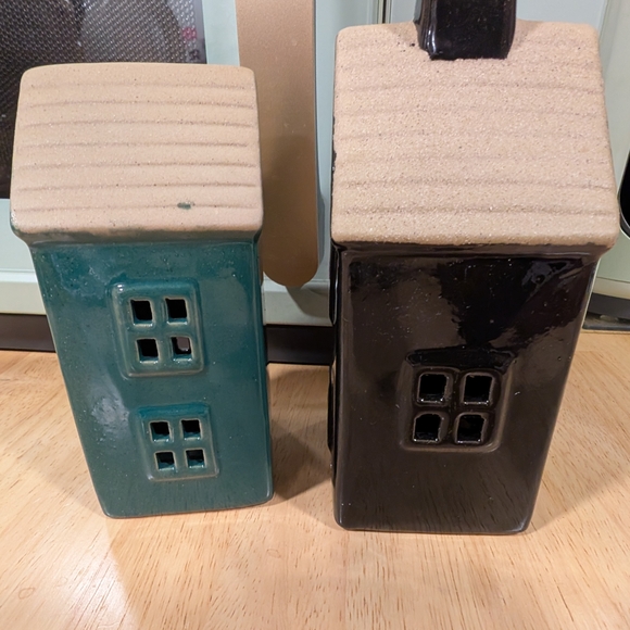 Ashland Ceramic House Decor - Black and Teal - Picture 3 of 6